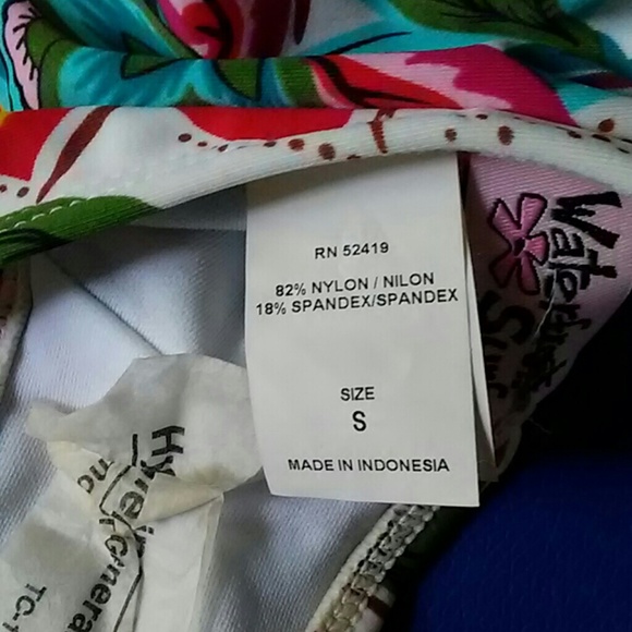 Waterfront Surf bikini swimsuit XS top/ S bottom - Picture 5 of 8